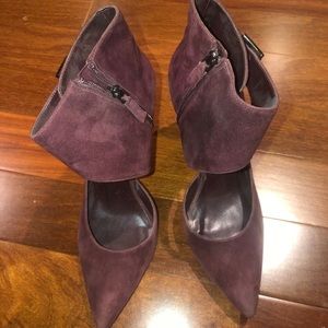 Nine West burgundy suede heels
